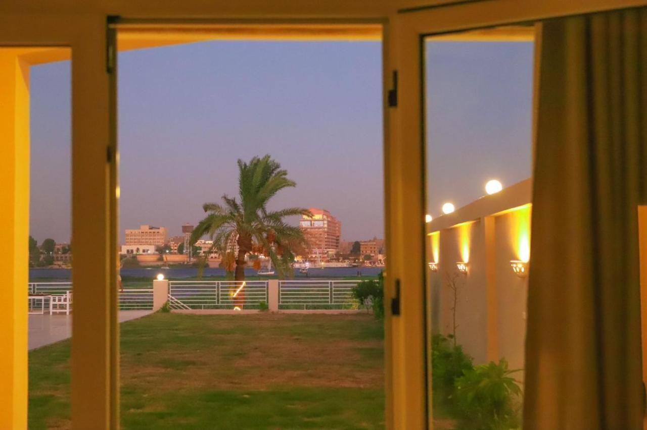 Royal Nile Villas - Pool View Apartment 2 Λούξορ Εξωτερικό φωτογραφία